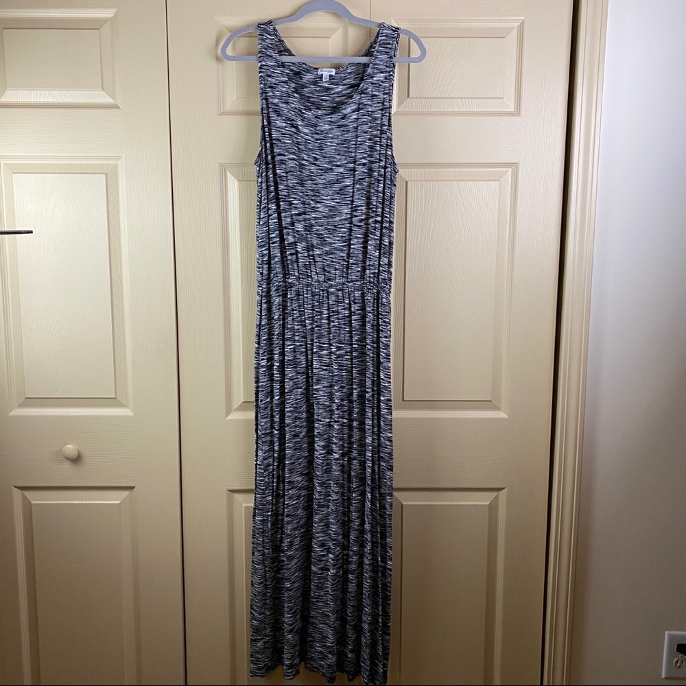 Love, Fire summer maxi dress. Size L